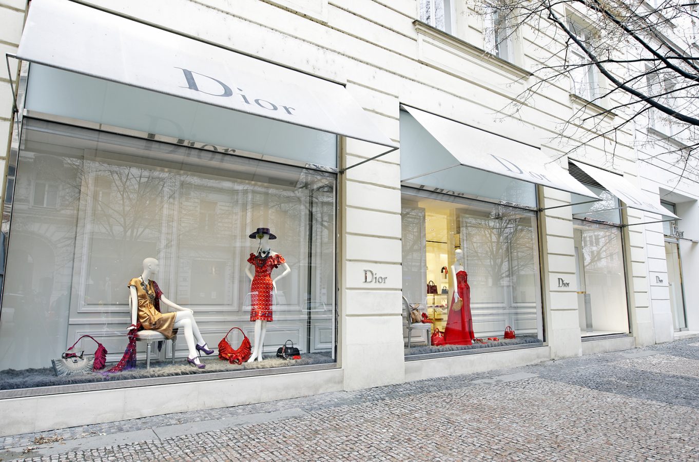 DIOR Window Display Service, Europe Dior Couture